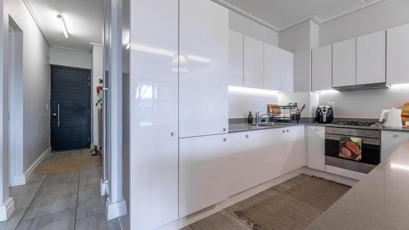 3 Bedroom Property for Sale in Somerset West Western Cape